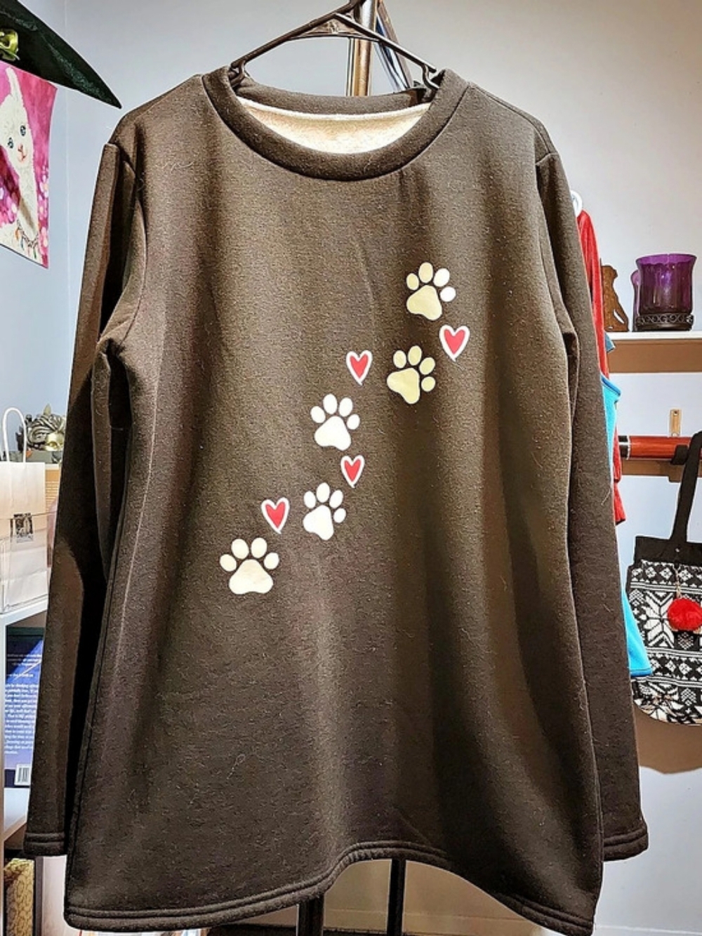 Paw Print Pullover in Black XL Like New
